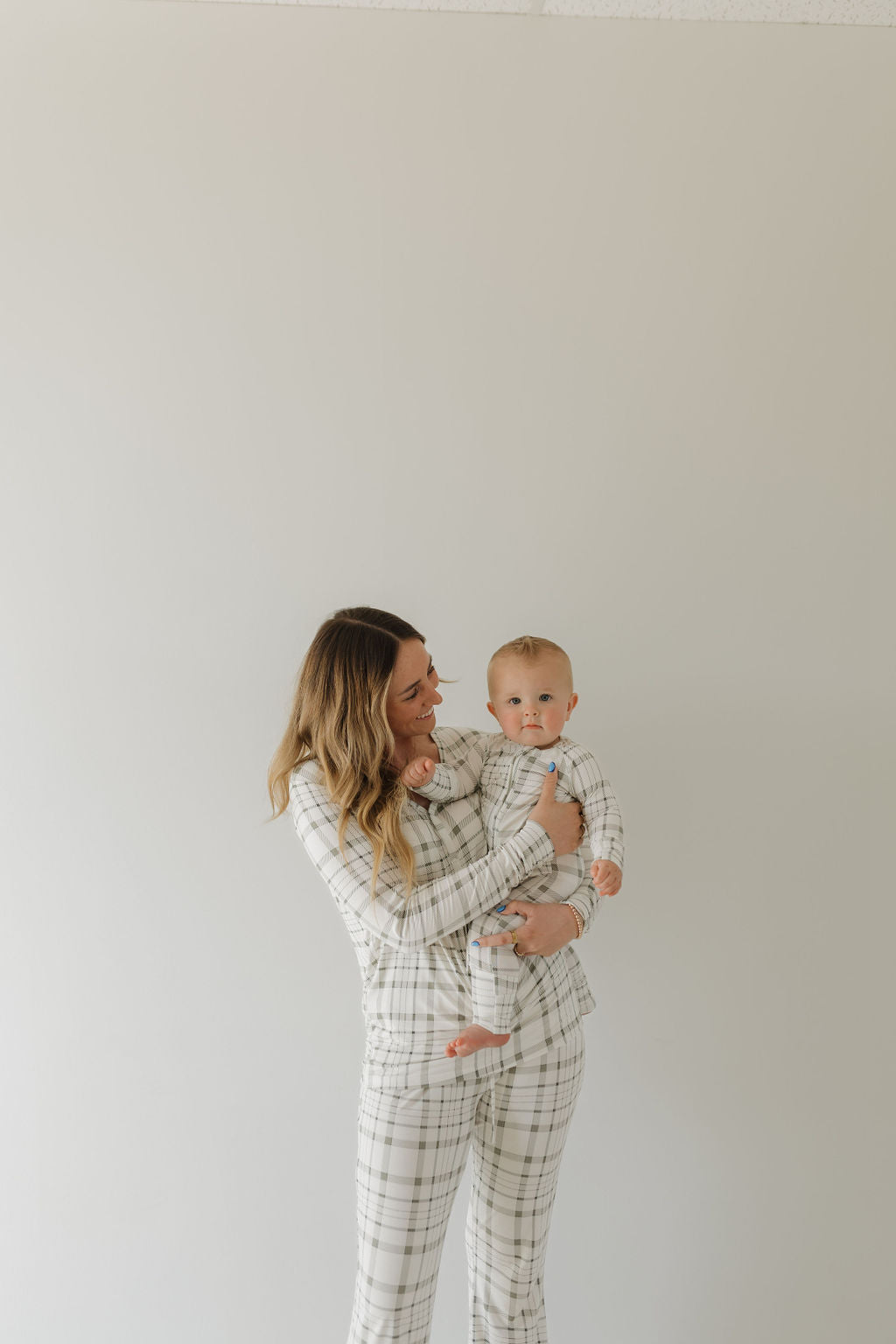 Bamboo Zip Pajamas | Picnic Plaid