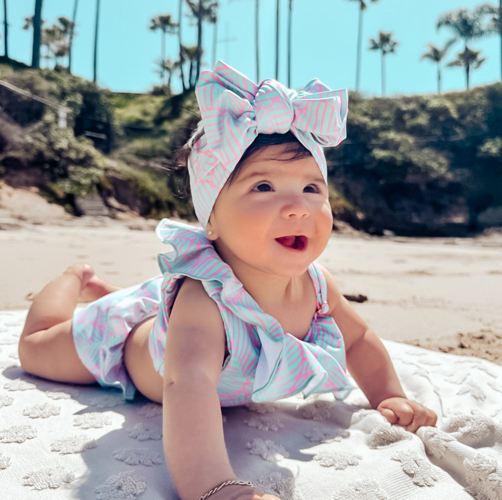 COPACABANA ~ NEON PALM LEAVES SWIM BOWS