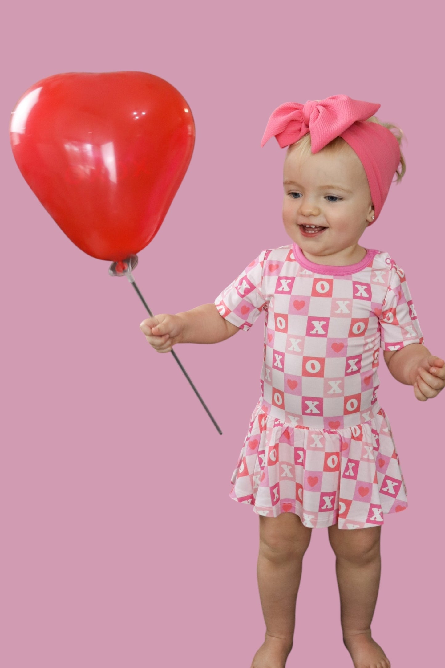 X'S & O'S SHORT SLEEVE DREAM BODYSUIT DRESS