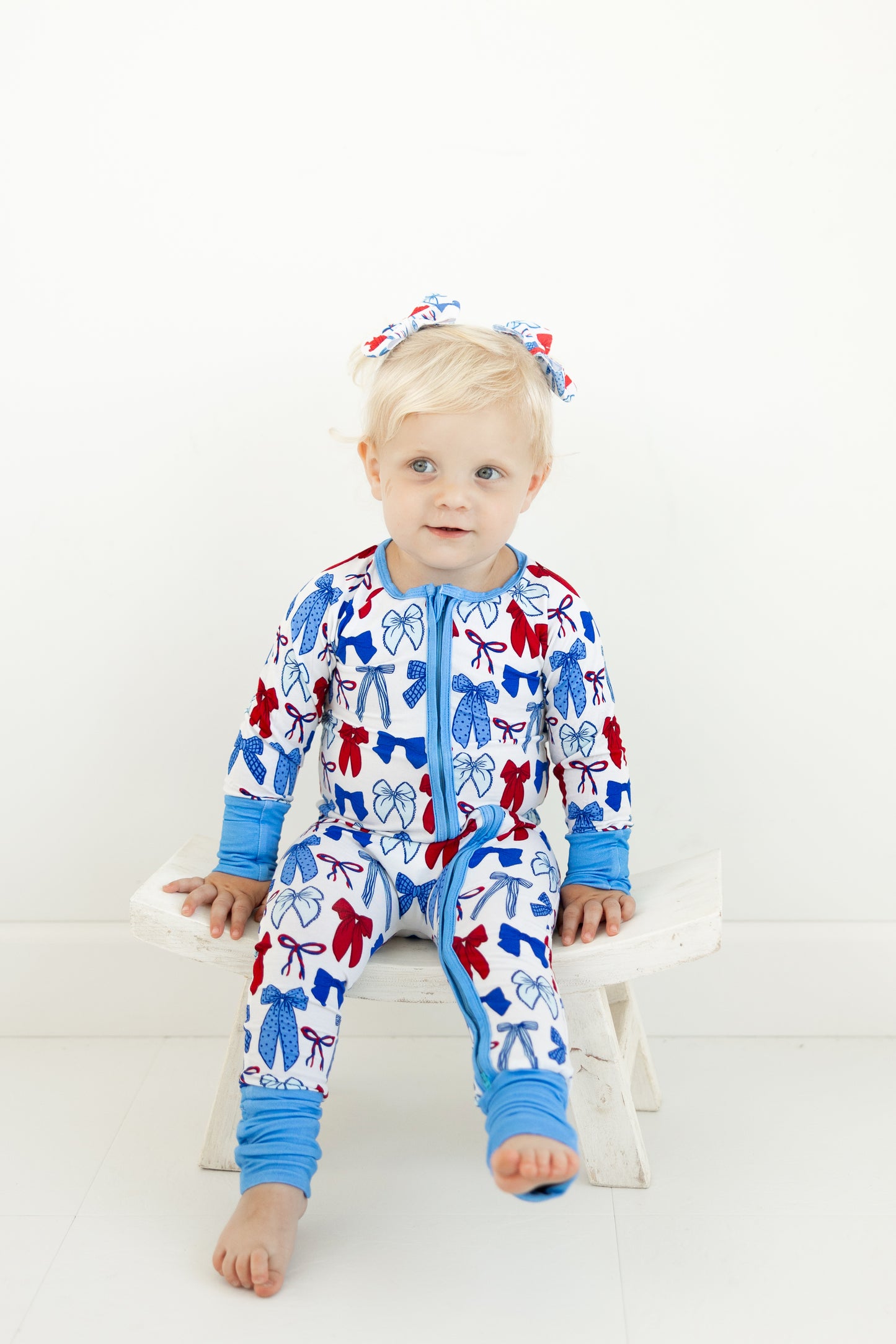 Liberty Bows Convertible Zippy
