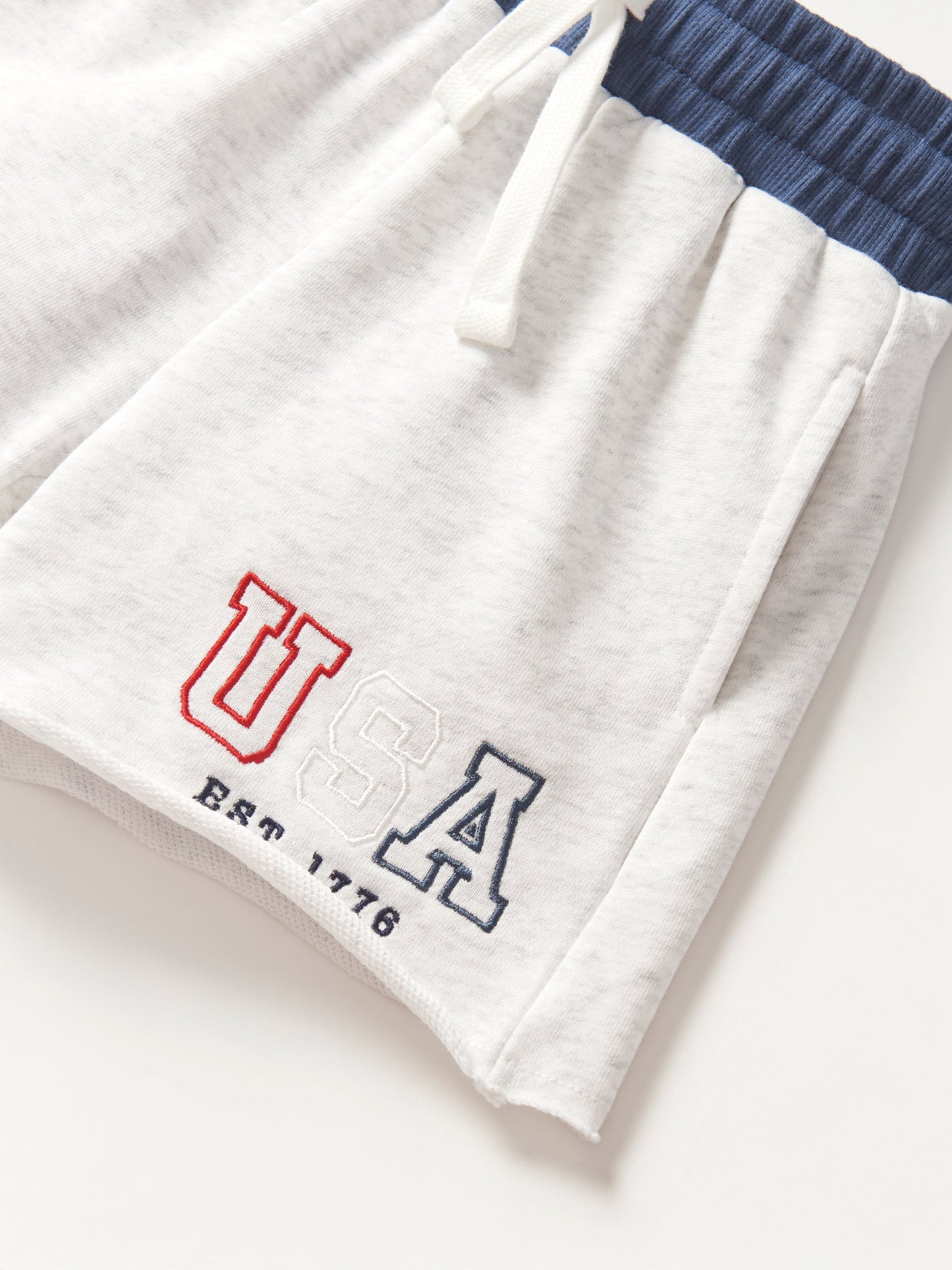 USA Raw Edge Sweatshort - Heather Grey