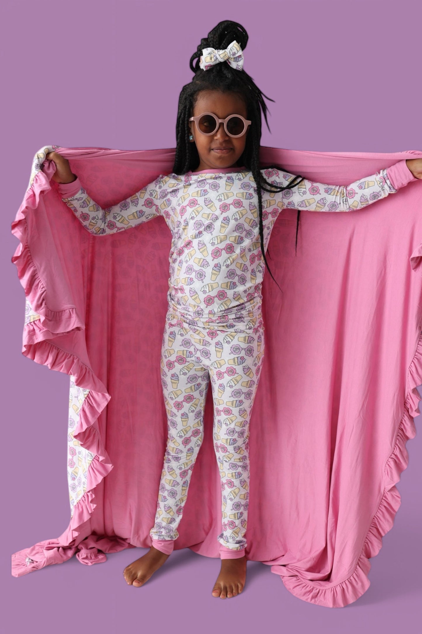 SWEET SUMMER RUFFLE DREAM BLANKET