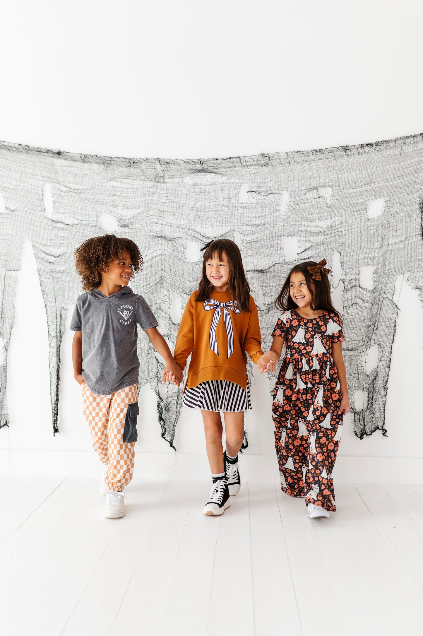 Spooky Vibes | HOODED TEE