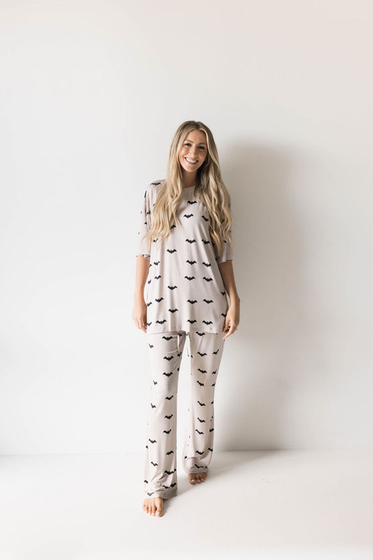 Short Sleeve Women's Bamboo Pajama | It's Bats!