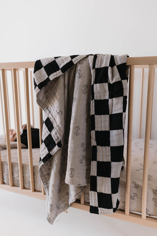 Muslin Quilt  | Arm Day + Black & Grey Checkerboard