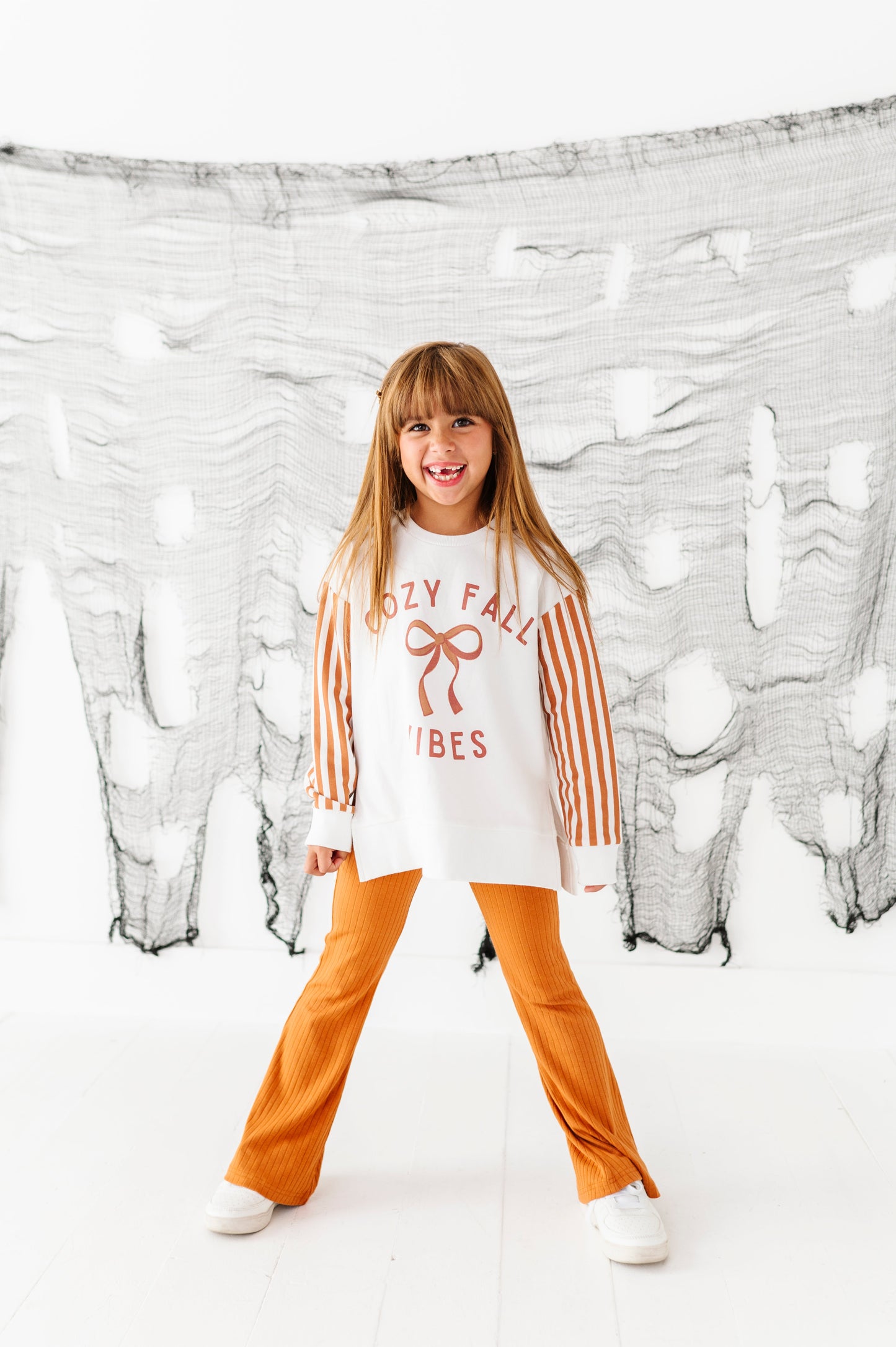 Cozy Fall Vibes | SIDE-SPLIT SWEATSHIRT