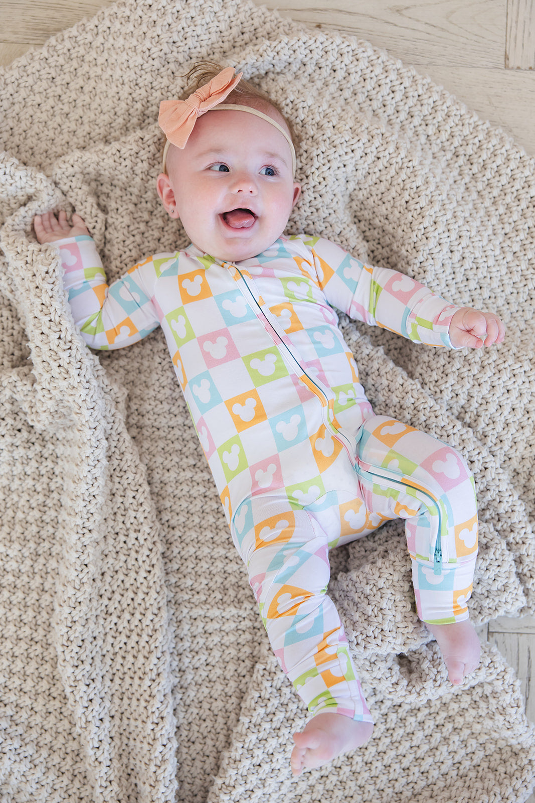 Clubhouse Cabana - Zippy