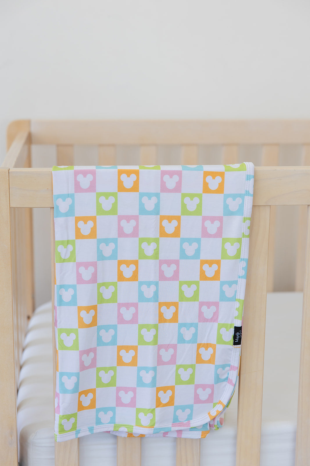 Clubhouse Cabana - Lightweight Blanket