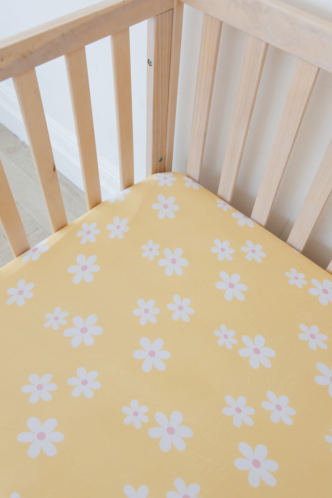 Sunny Dais- Crib Sheet