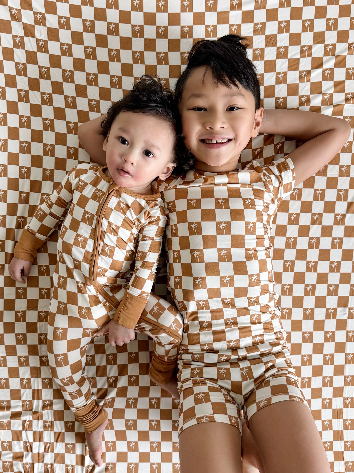 EXCLUSIVE SANDY BEACH CHECKERS DREAM SHORT SET