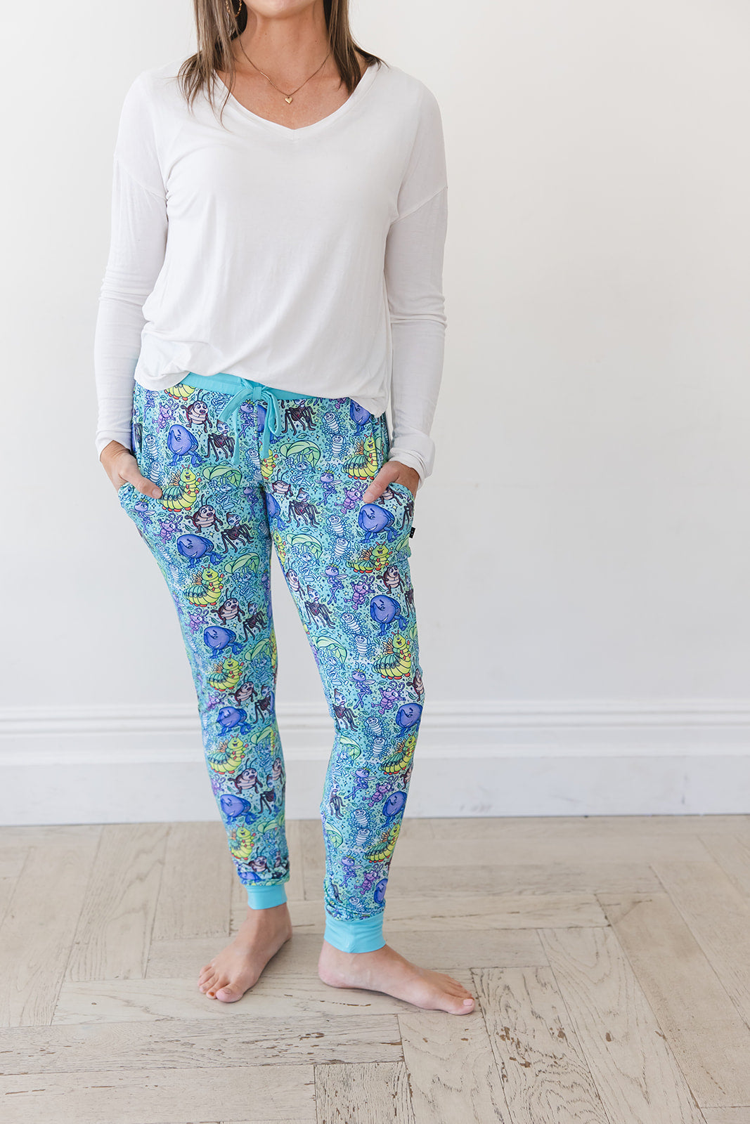 Bugs - Women's Jogger