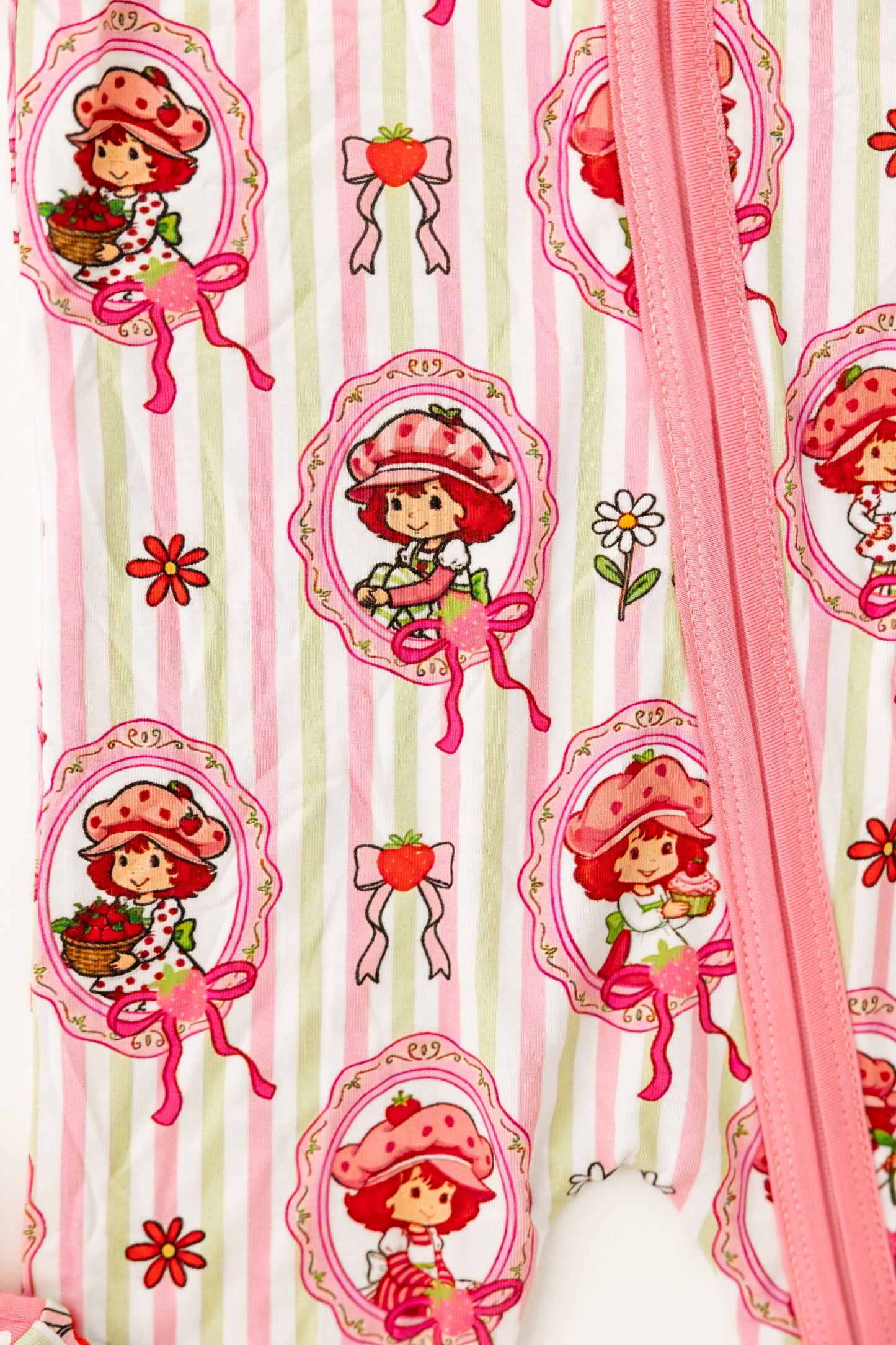 Berry Bestie Convertible Zippy | PREORDER