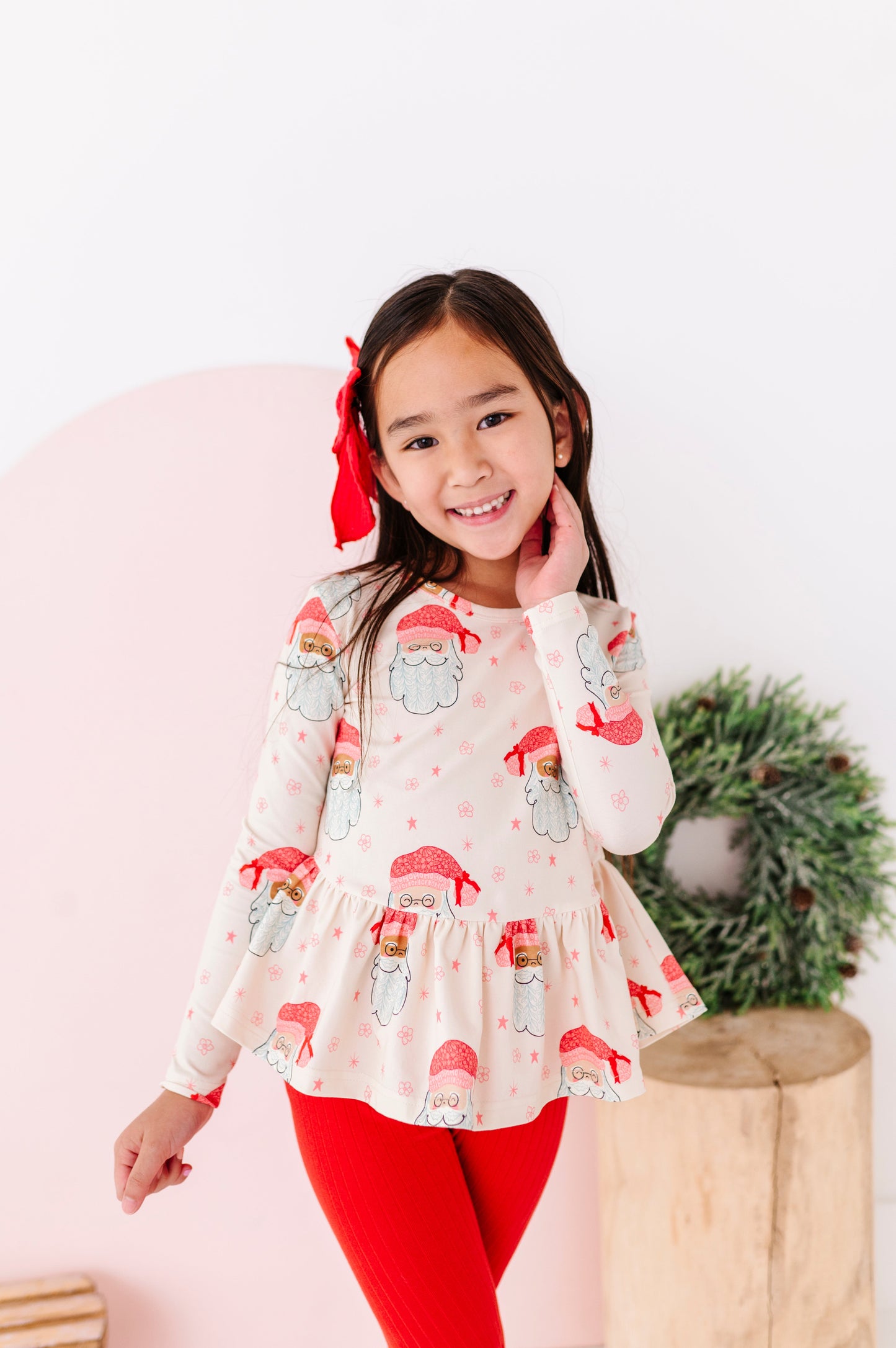 Pink Santas | PEPLUM