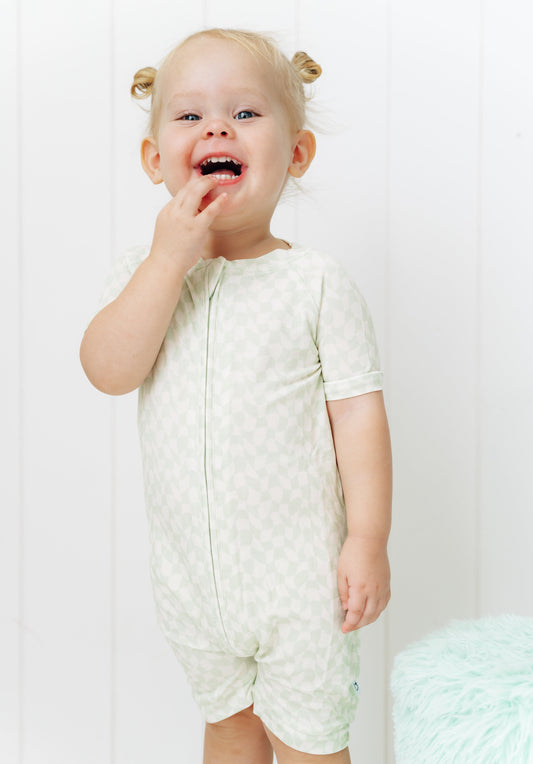 SAGE WAVY CHECKERS DREAM SHORTIE