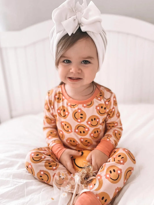 Smiles for Dais • Zippy + Set