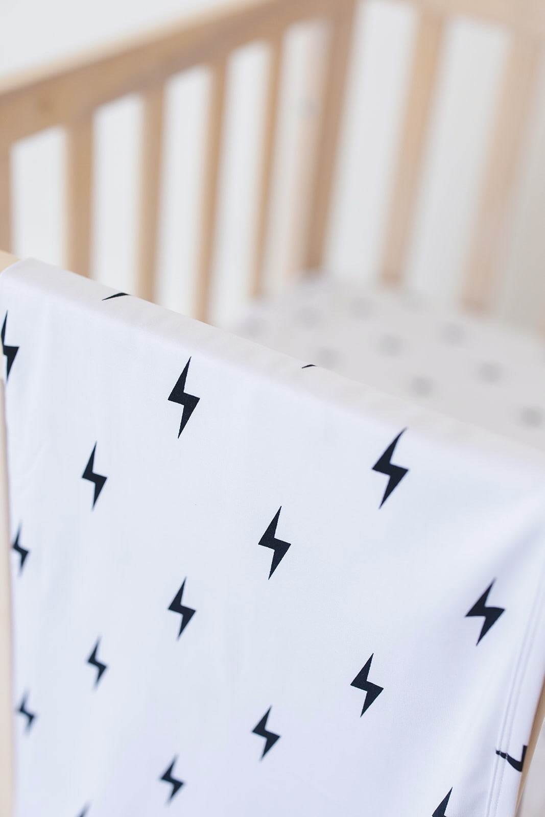 Garth - Lightweight Blanket