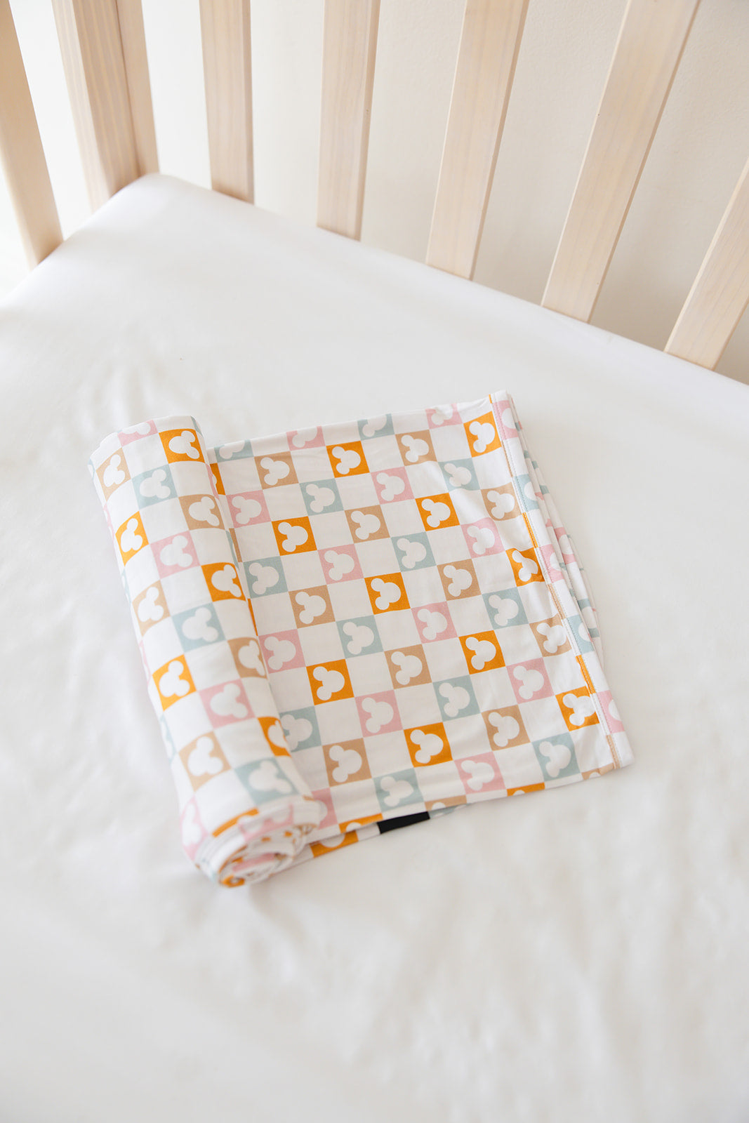 Checkerboard Charm - Lightweight Blanket