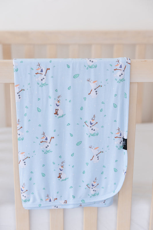 Blue Flurry (ribbed) - Lightweight Blanket