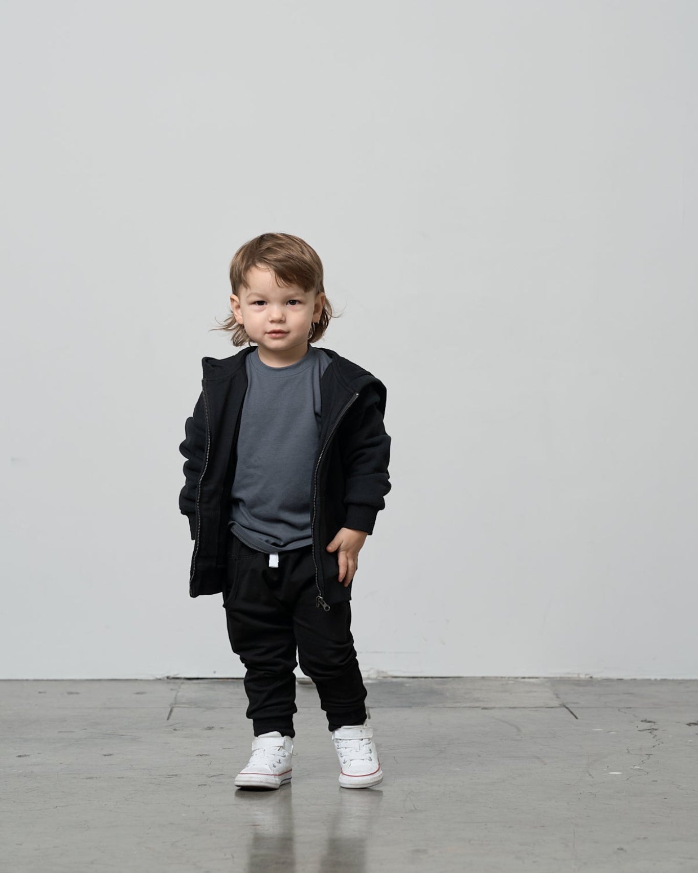 Classic Zip Hoodie - Black