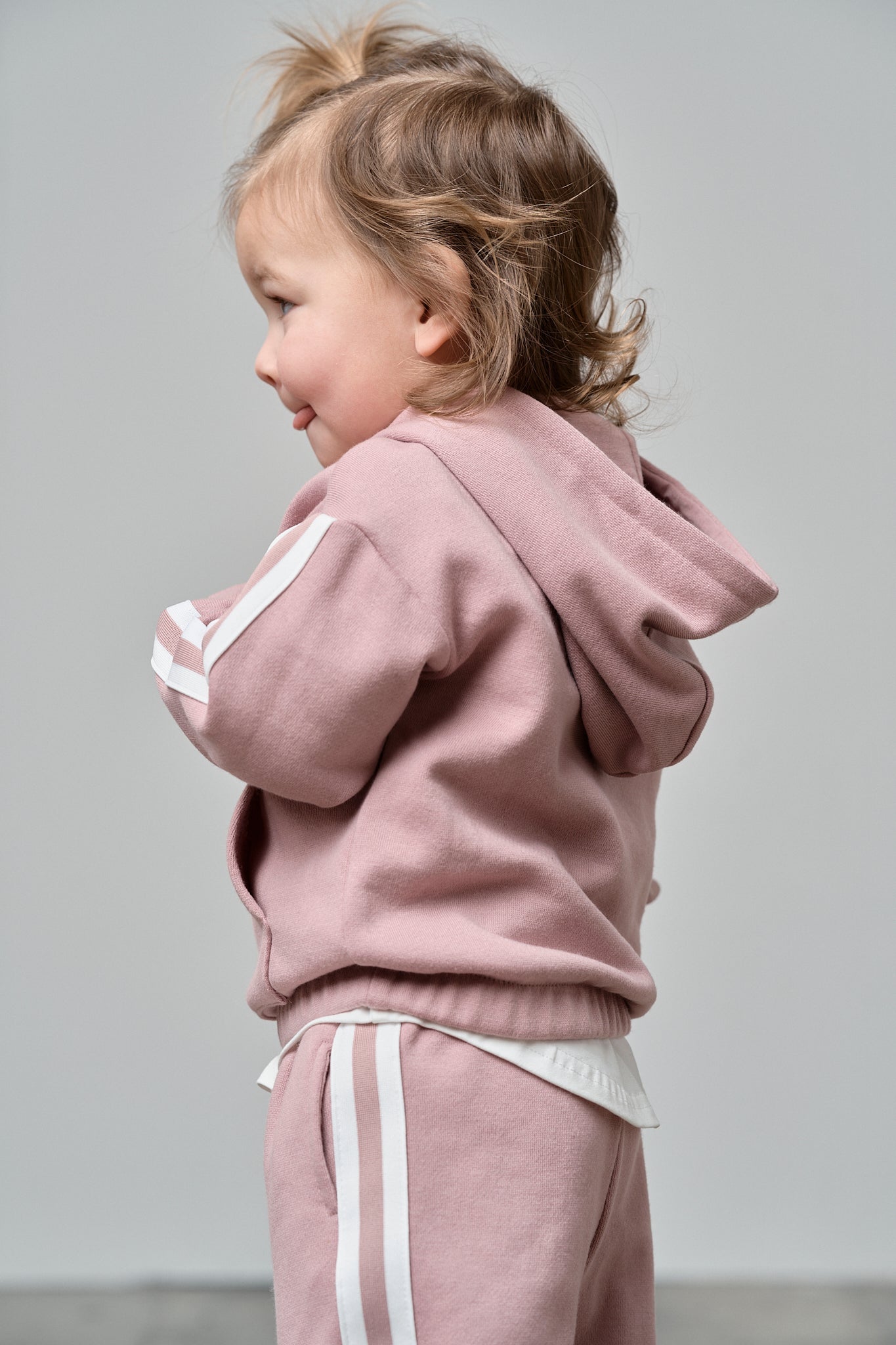 Cropped Hoodie - Dusty Rosewood