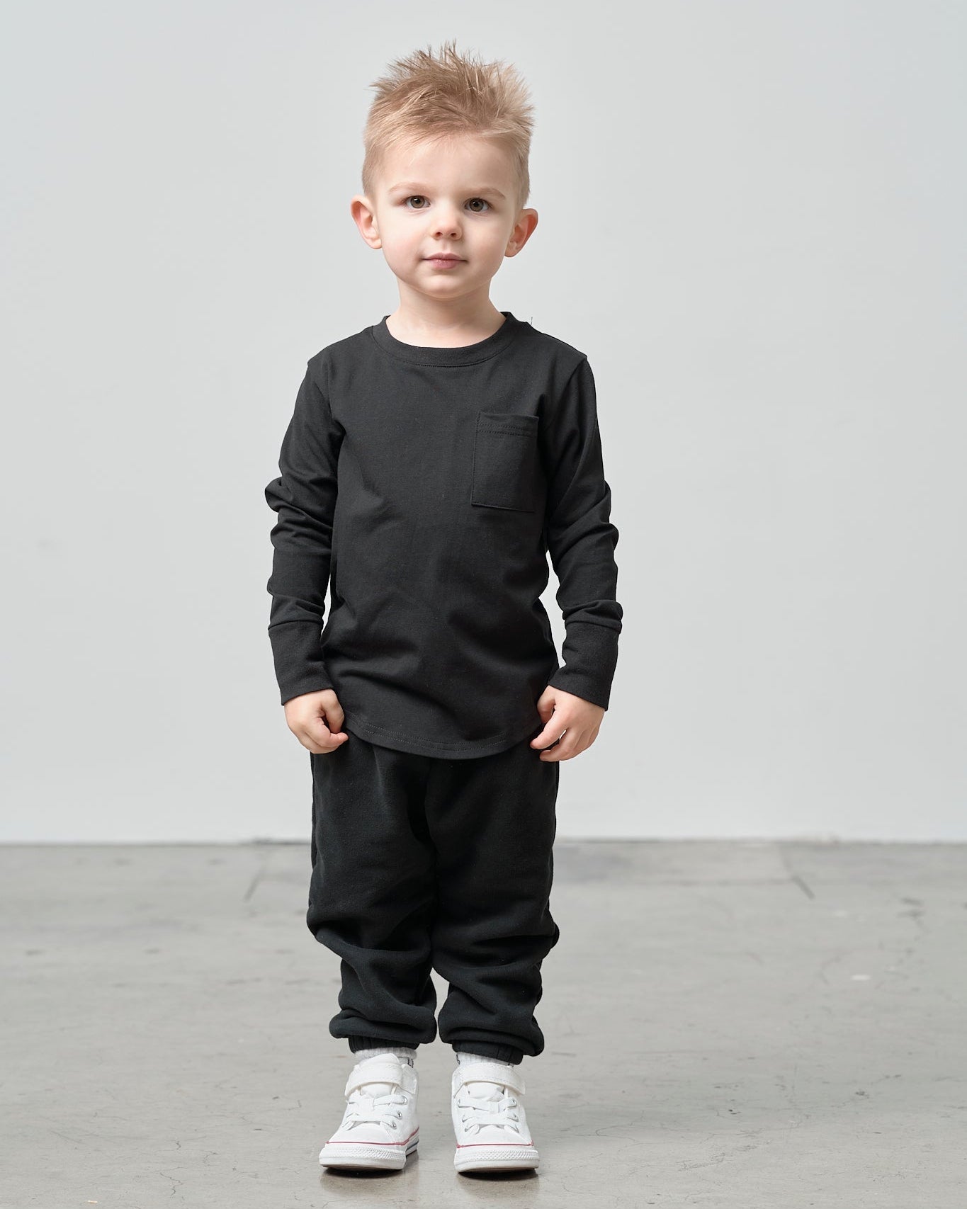 Long Sleeve Pocket Tee - Black