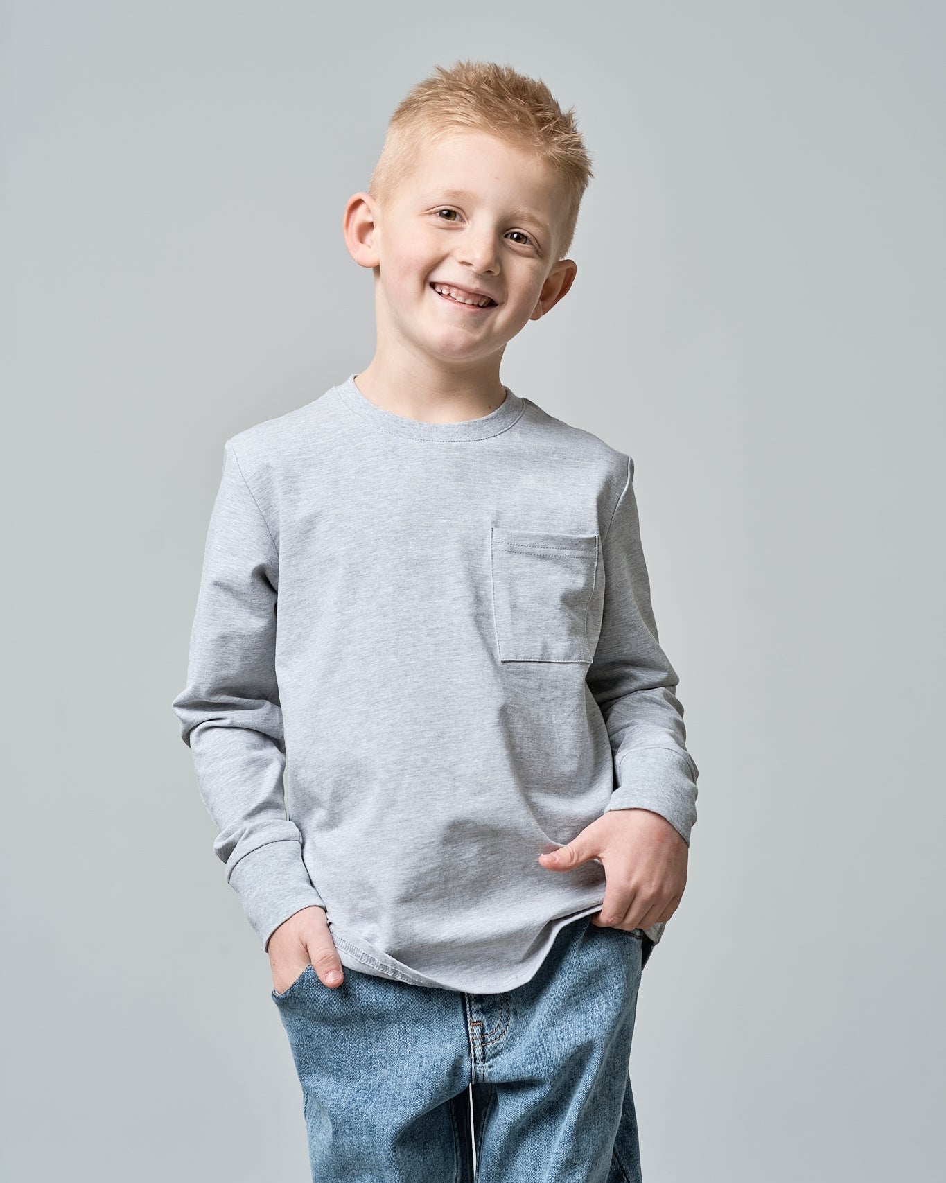 Long Sleeve Pocket Tee - Grey