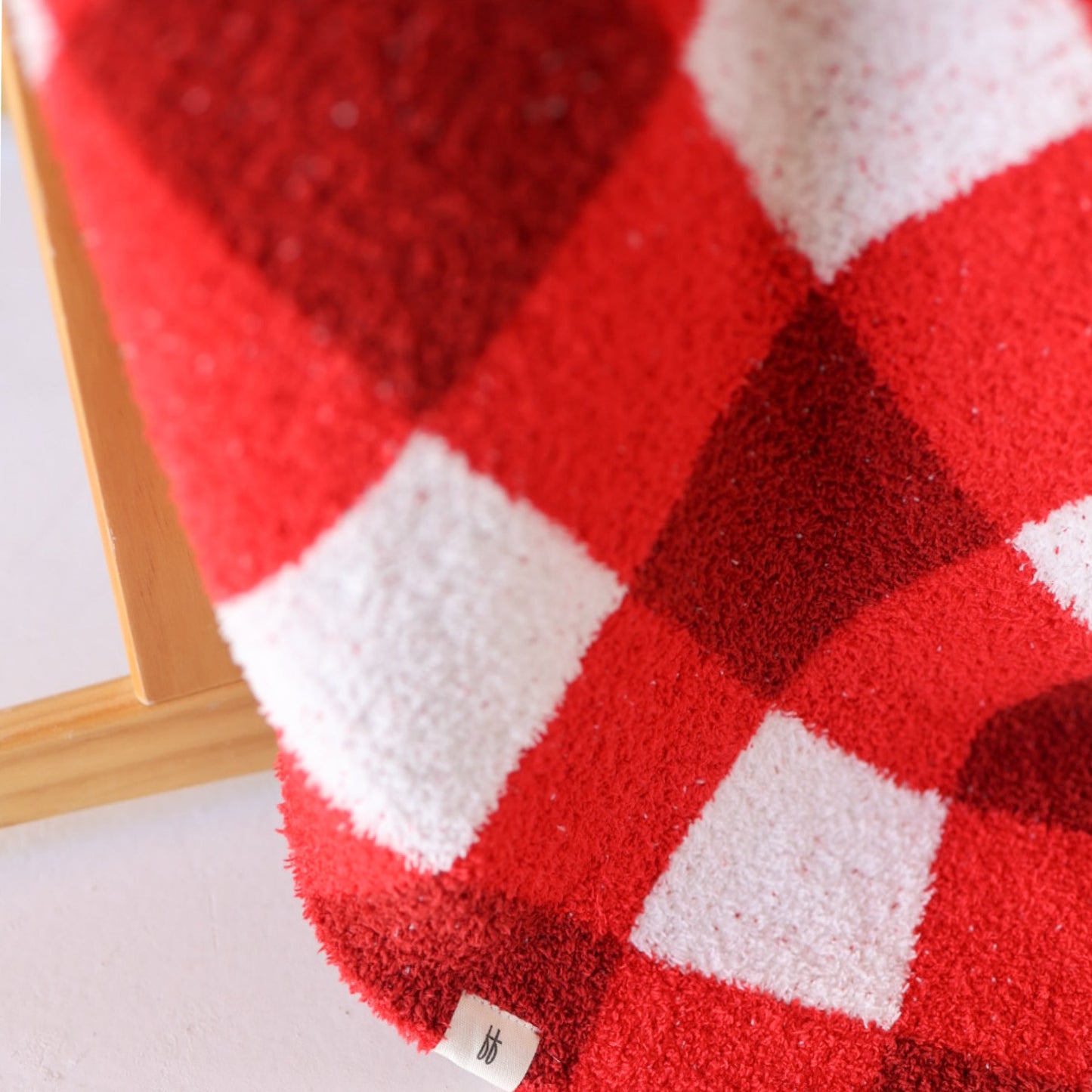 Plush Blanket | Scarlet Gingham