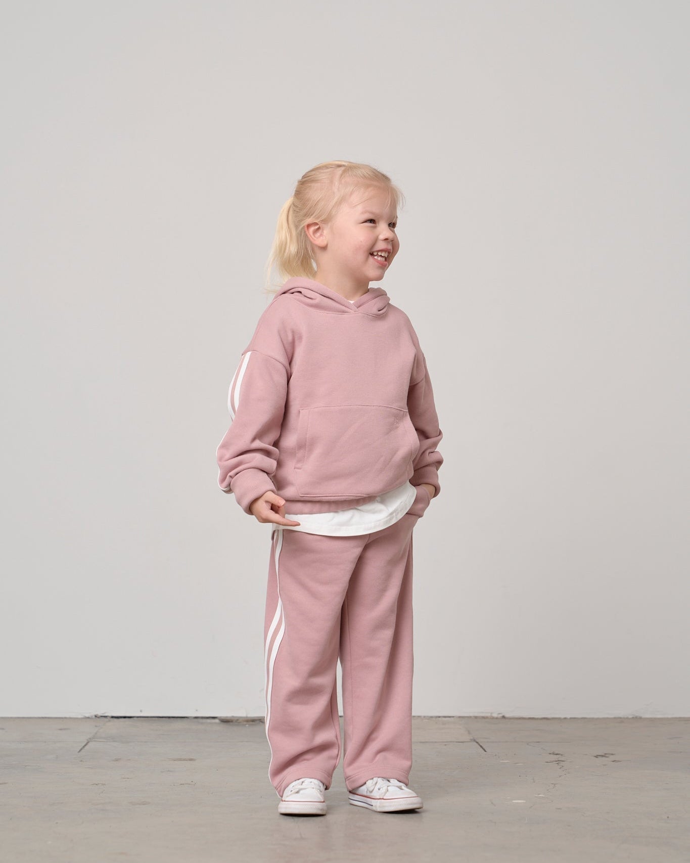 Side Trim Pant - Dusty Rosewood